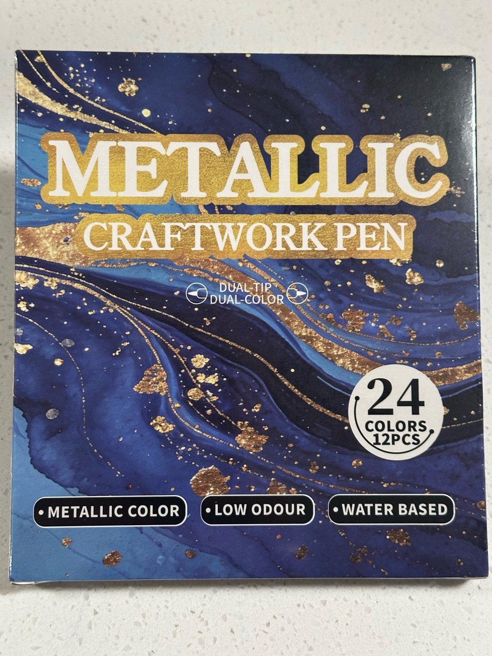 Metallic Craftwork Pen, Dual Tip- Dual Color. Metallic Color Water Based